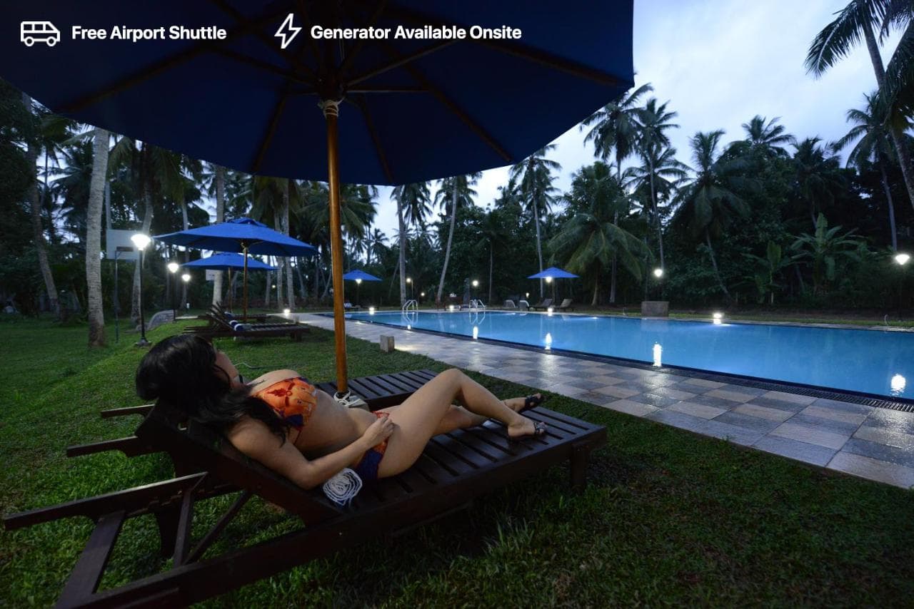 Oreeka Hotels (Katunayake Airport Hotel)
