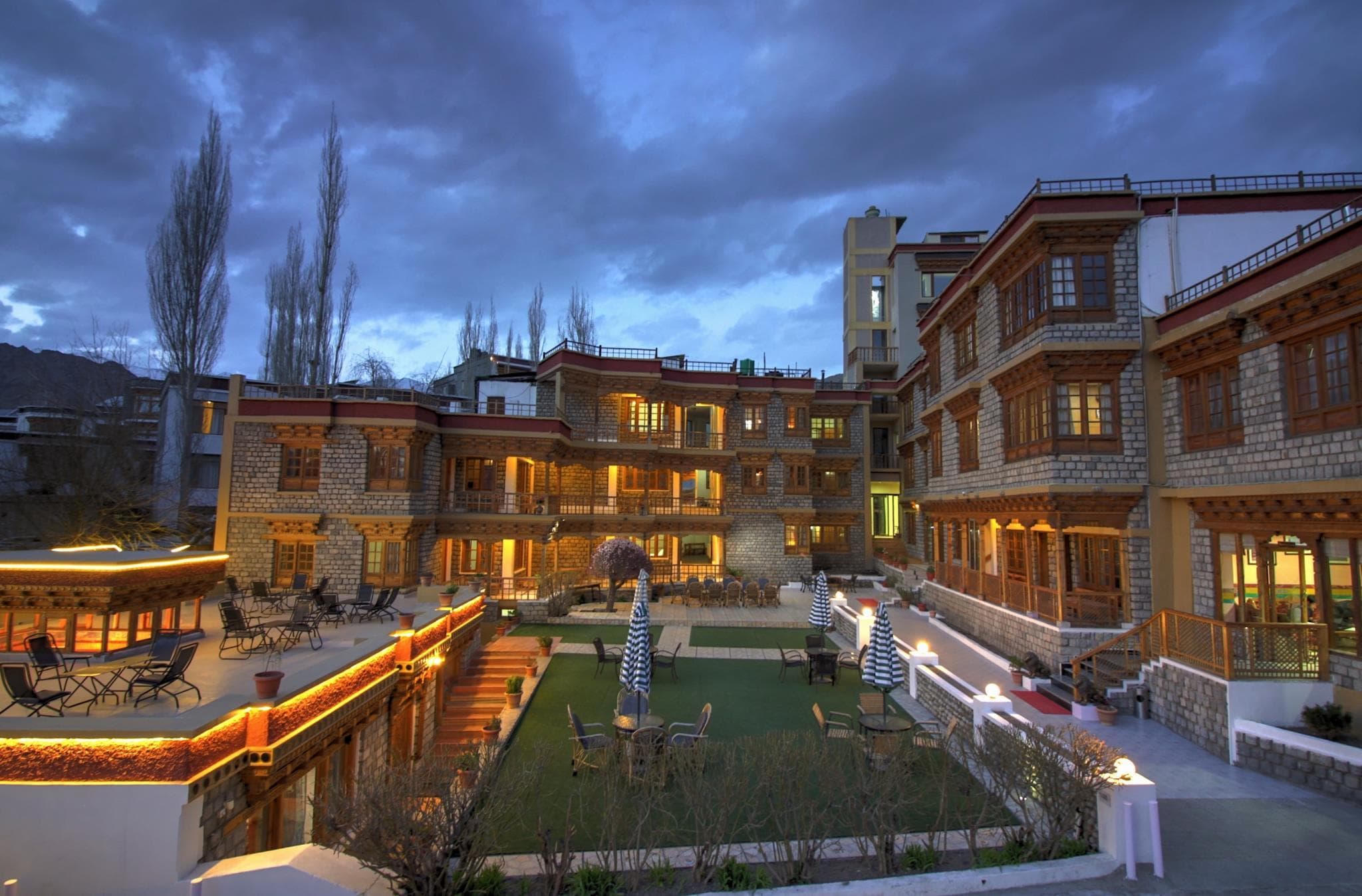 Hotel Spic N Span