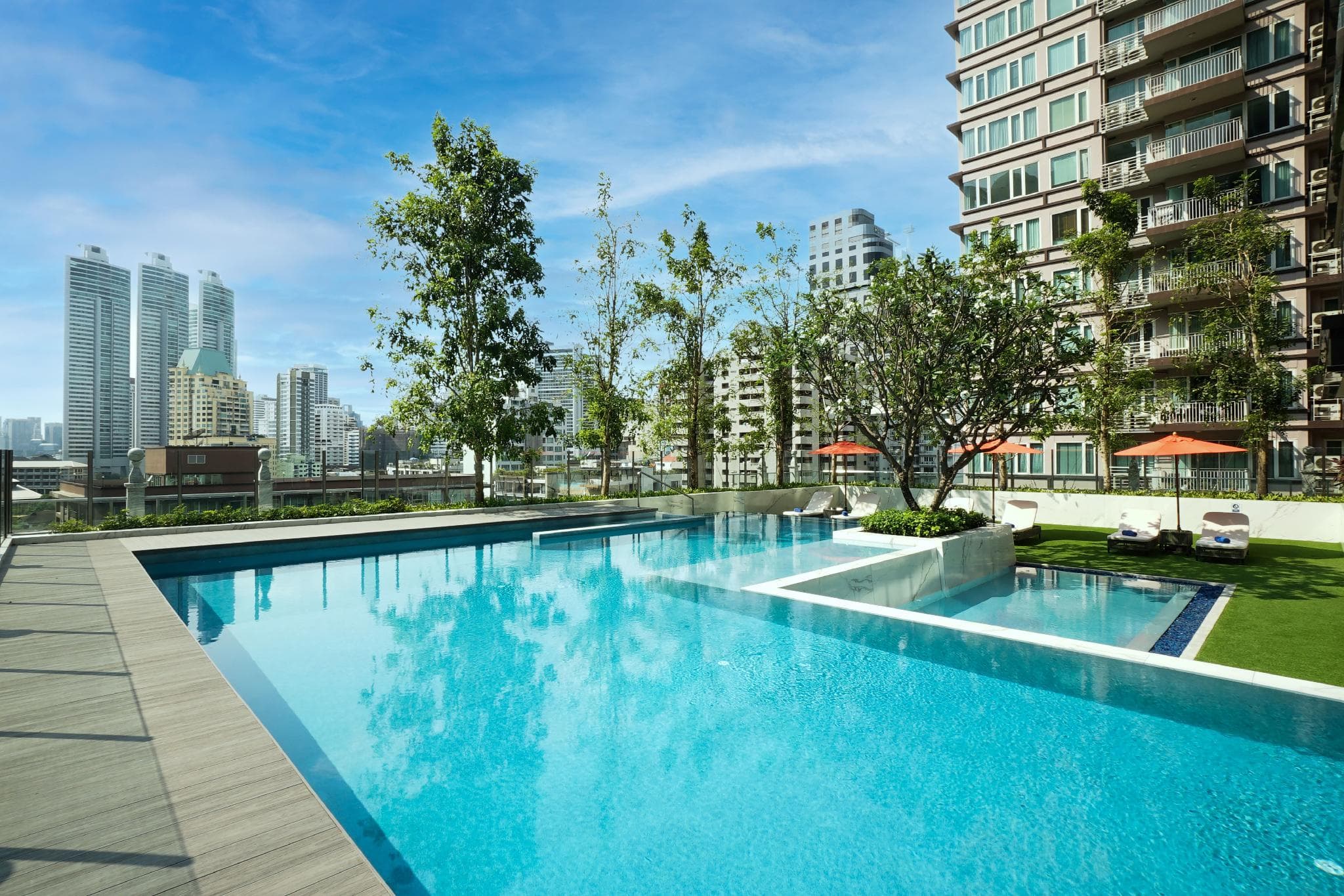 SILQ Hotel and Residence