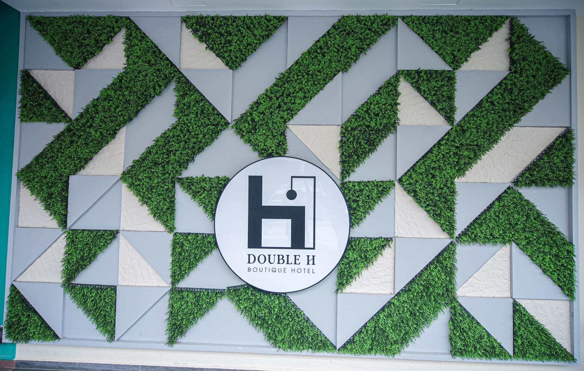 Double H Boutique Hotel