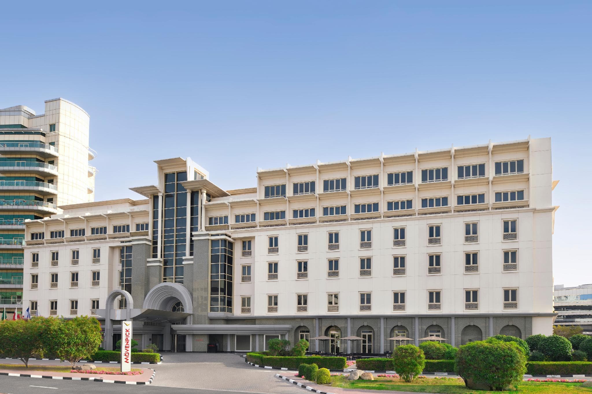 Movenpick Hotel and Apartments Bur Dubai