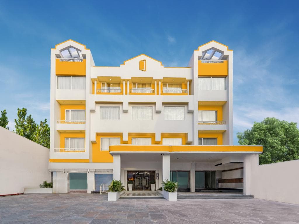 Bloom Hotel - Katra