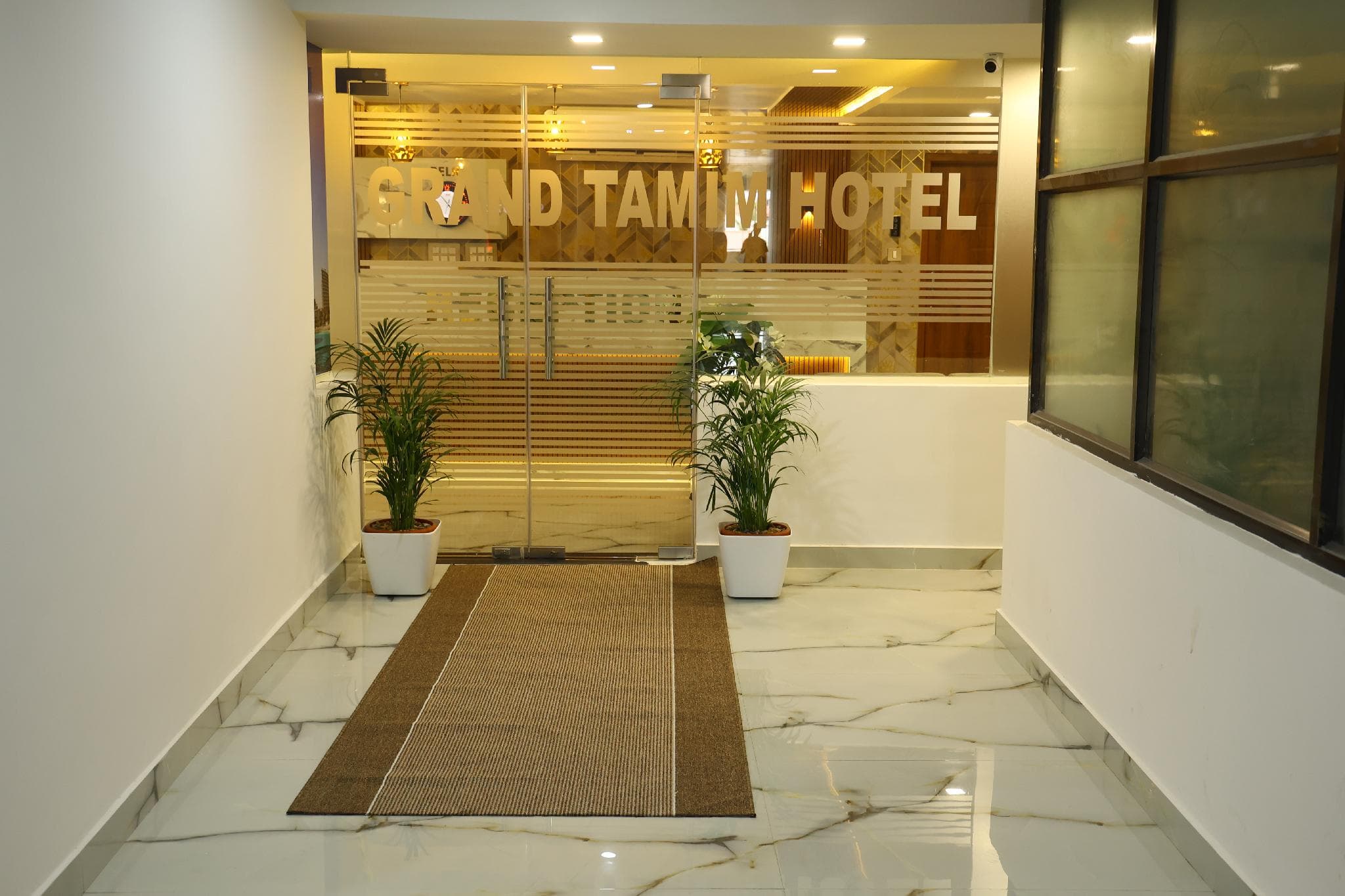 GRAND TAMIM HOTEL