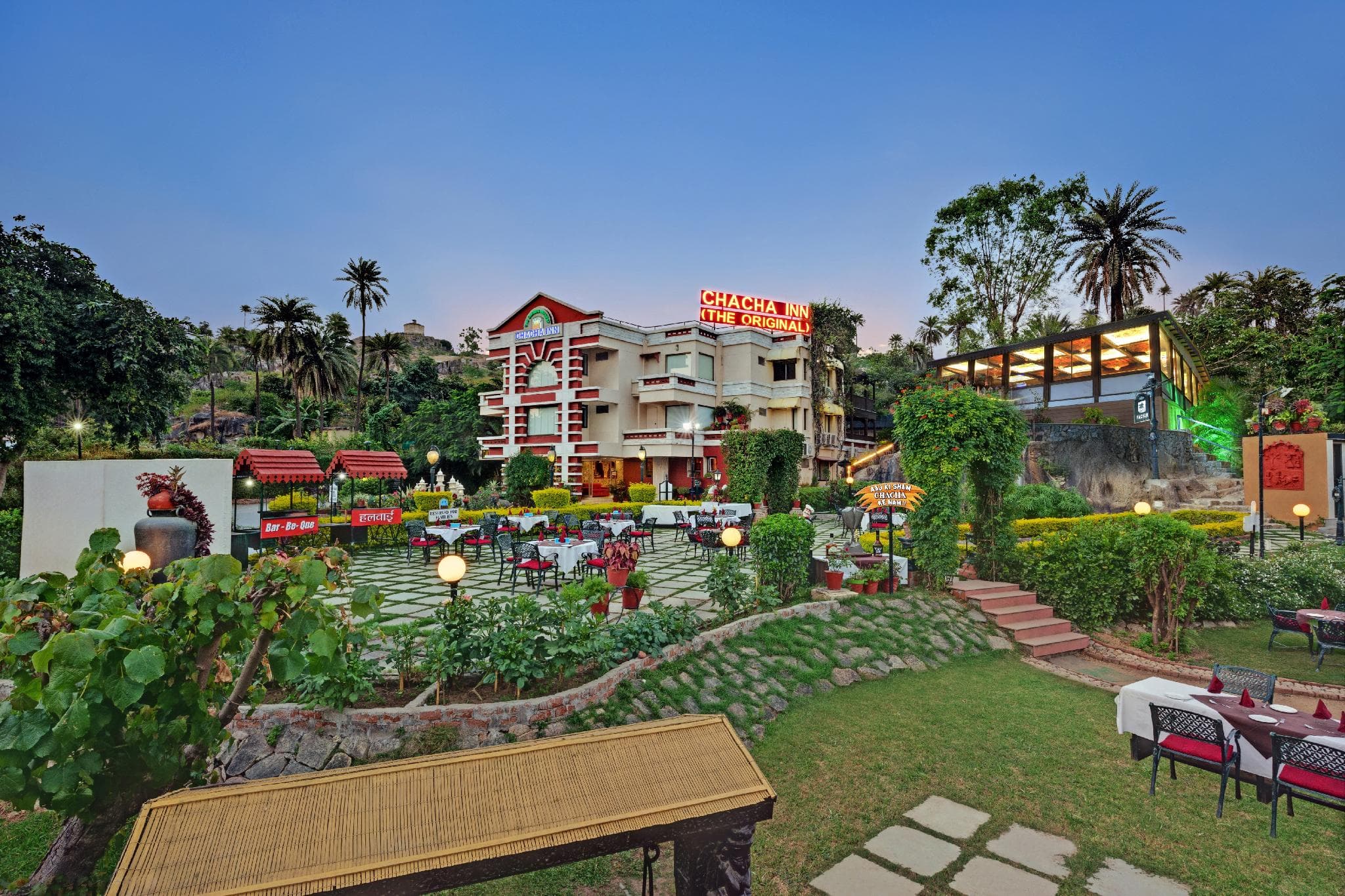 Chacha Inn - The Garden Retreat