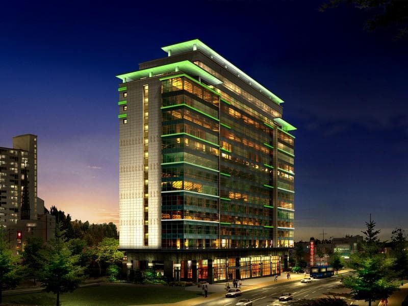 The Class 300 Hotel & Resort