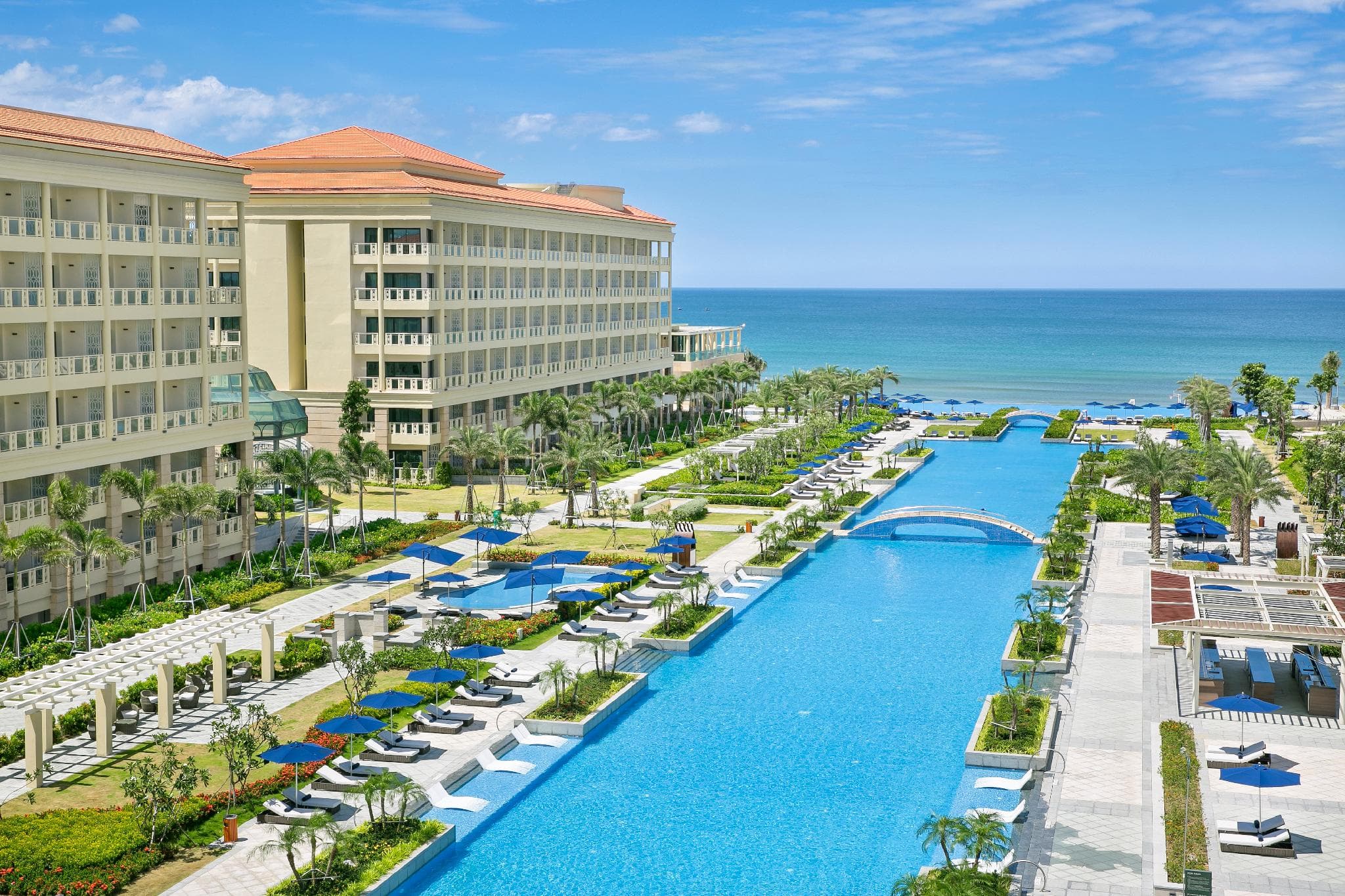 Sheraton Grand Danang Beach Resort & Spa