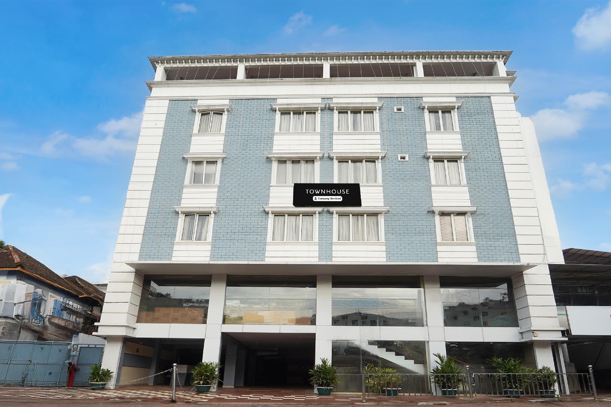 Townhouse MG Road Trivandrum Formerly Nandanam Park