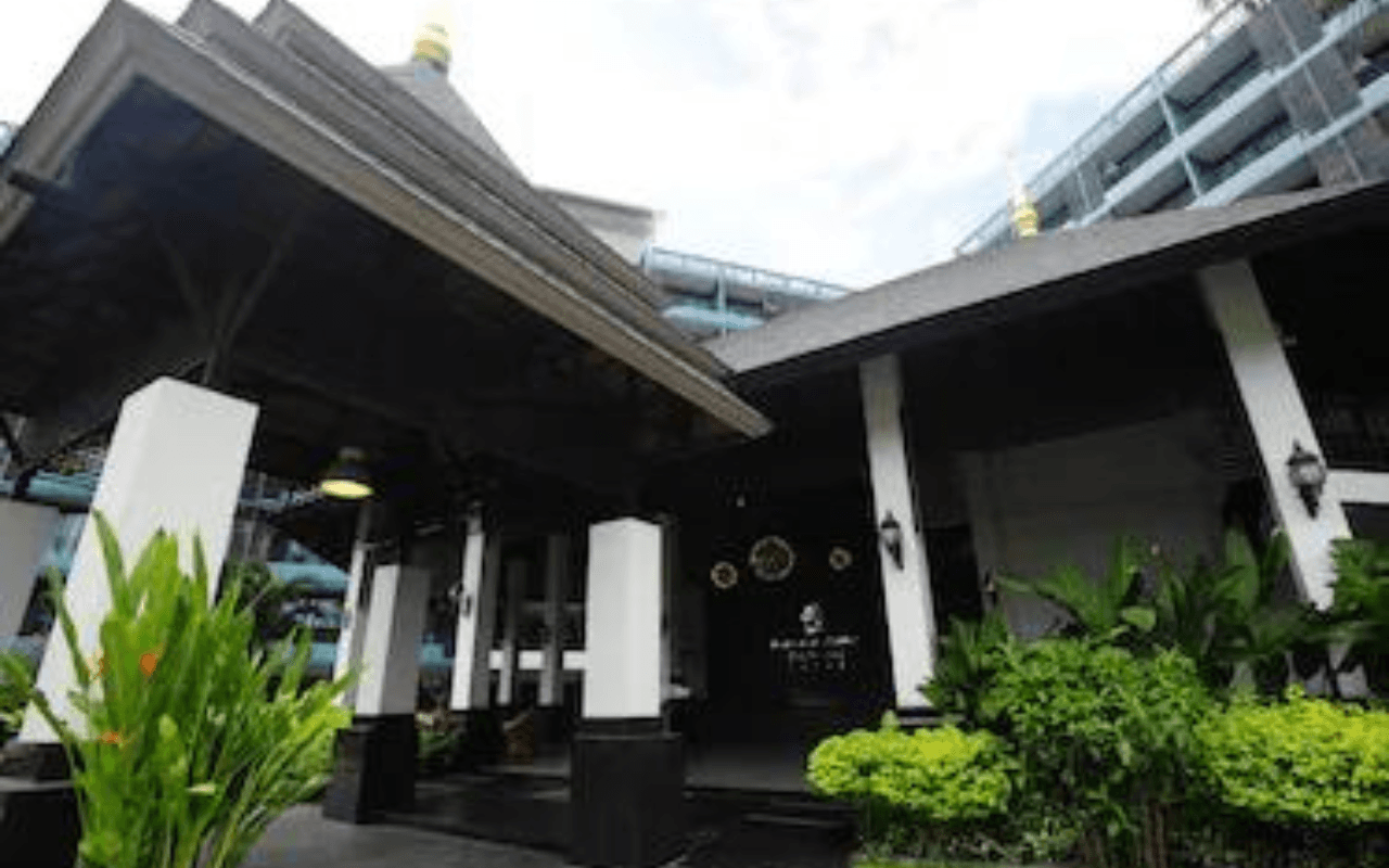 Baan Bangsarey hotels