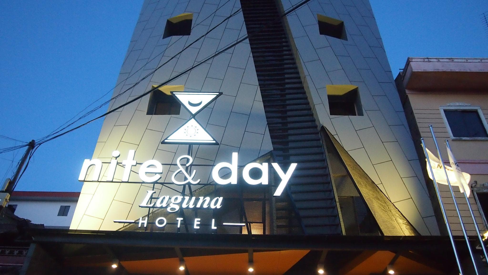 Nite and Day Laguna - Bintan
