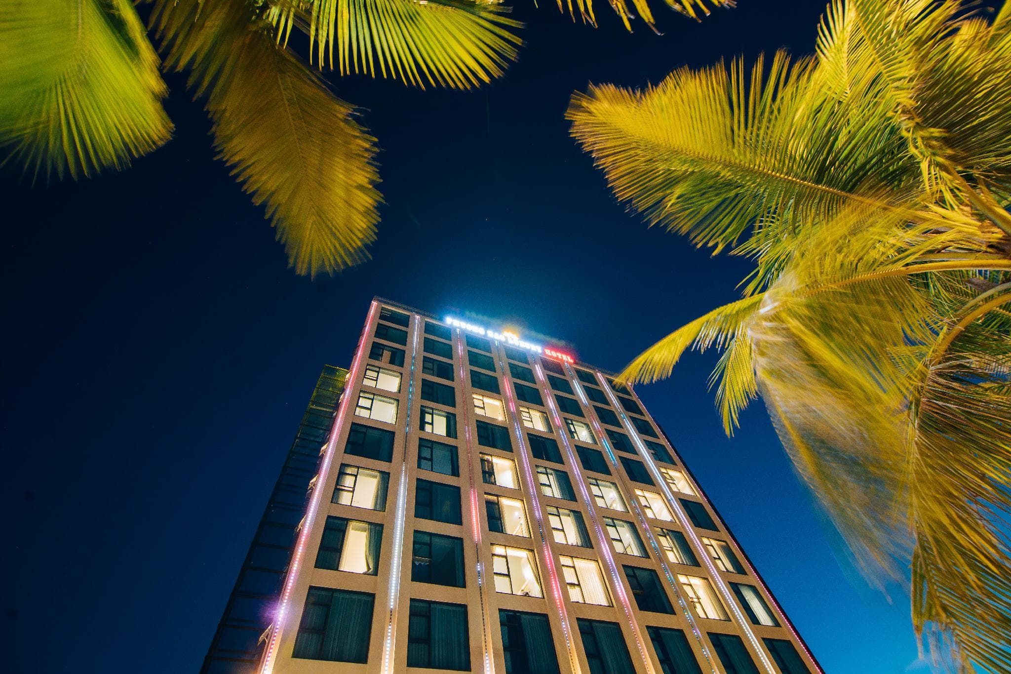 PHUONG BAC LUXURY HOTEL QUANG BINH
