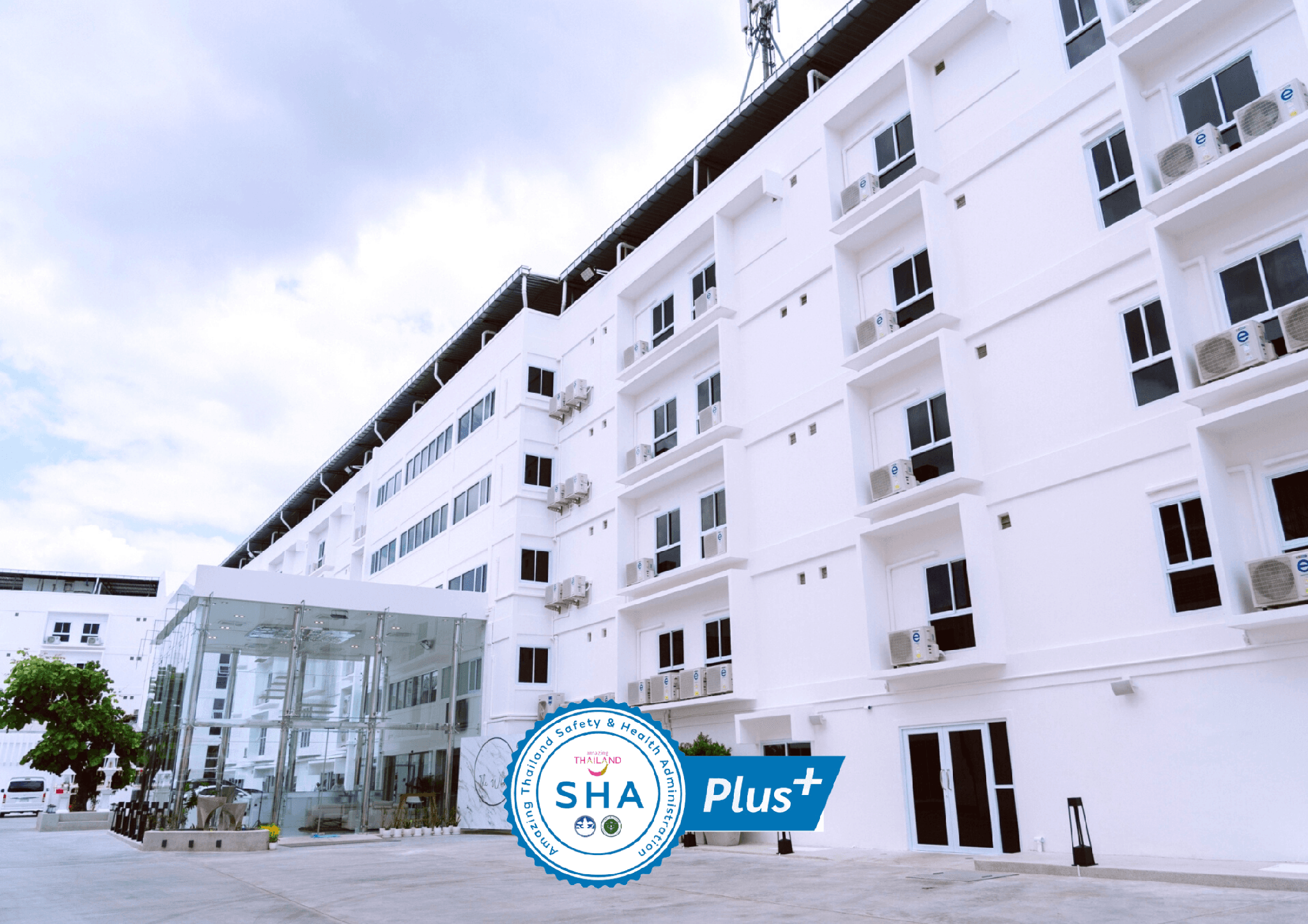 The White Hotel By Charoensri