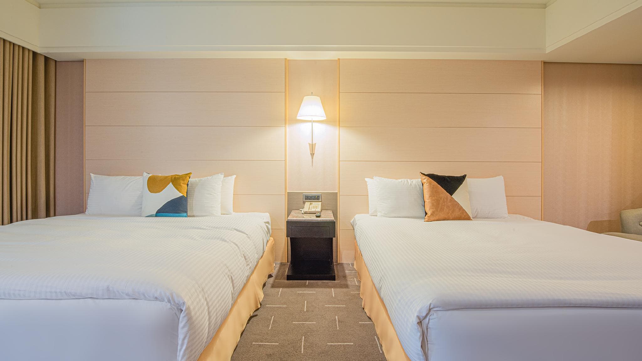 CHECK inn Select Taichung Dadun