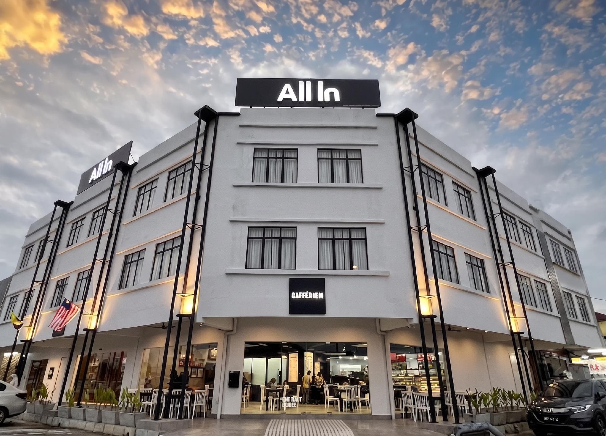 ALL IN Hotel