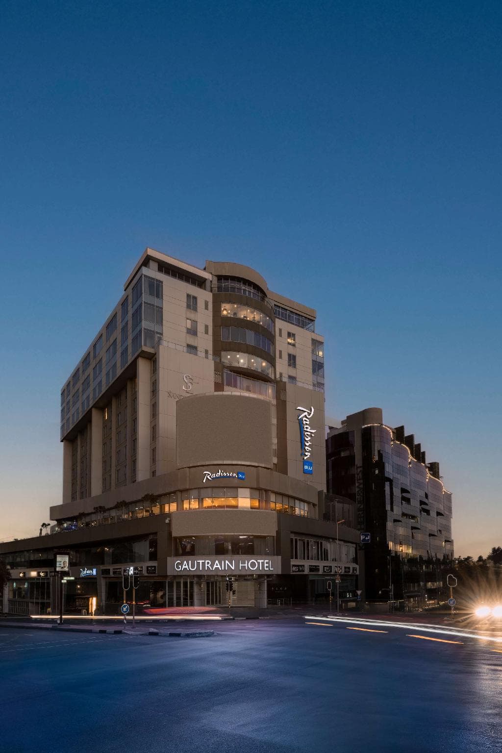 Radisson Blu Gautrain Hotel, Sandton Johannesburg