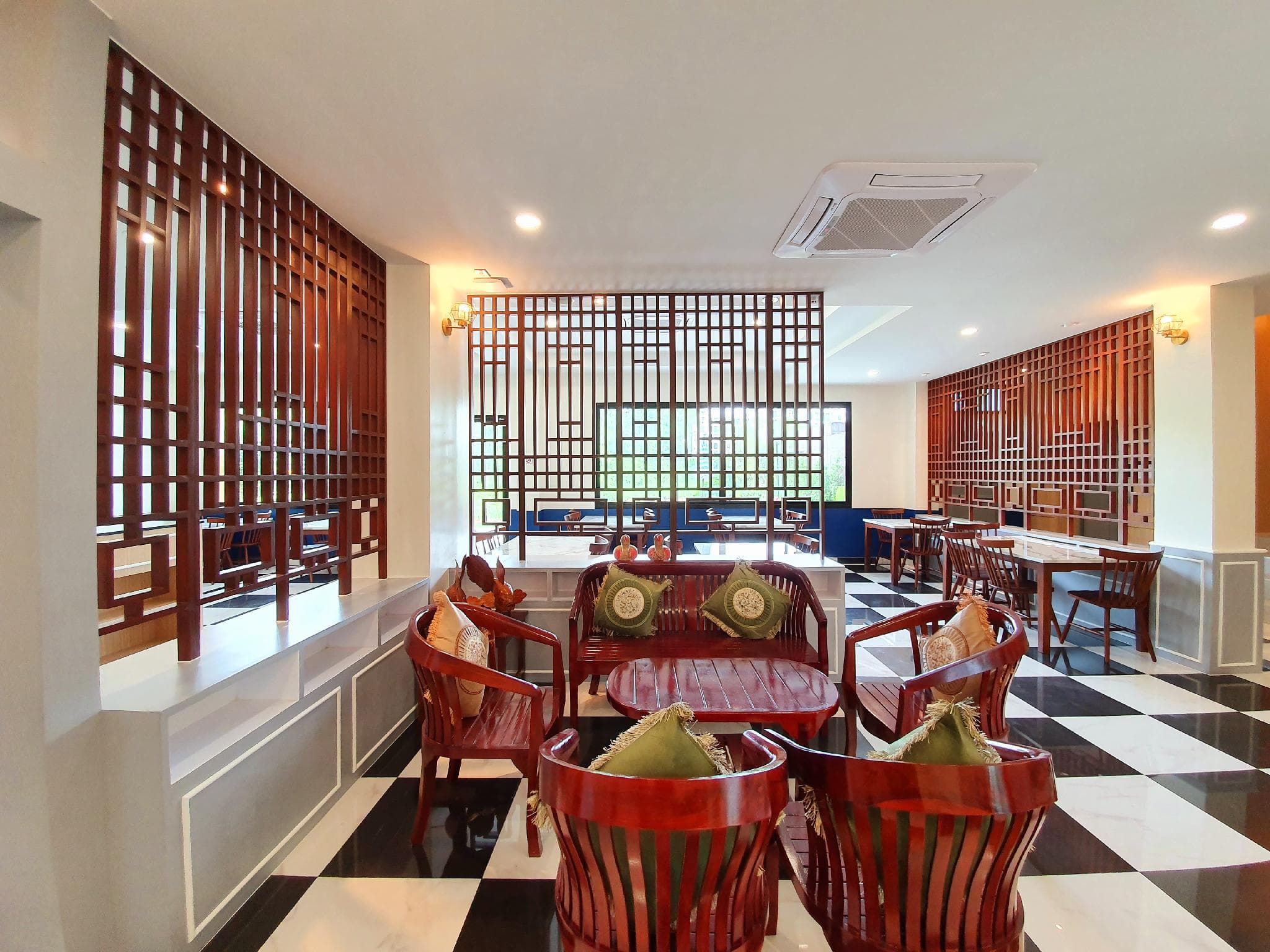 USABAI Riverside Boutique Hotel